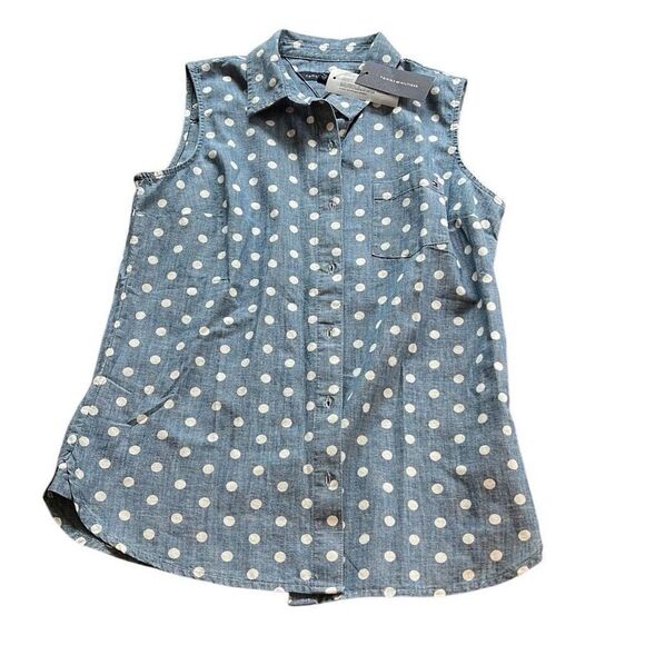 Tommy Hilfiger Tops - Tommy Hilfiger polka dot button down sleeveless top
